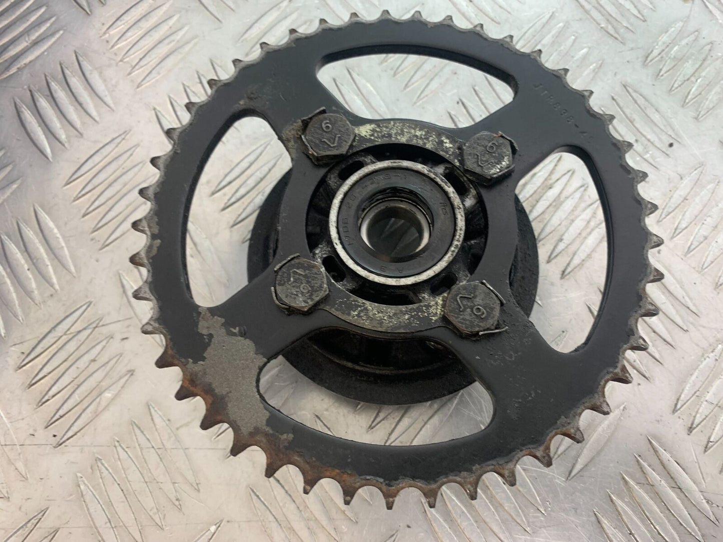 YAMAHA YBR125 YBR 125 SPROCKET CARRIER  YEAR 2005-2007 (CMB1109)