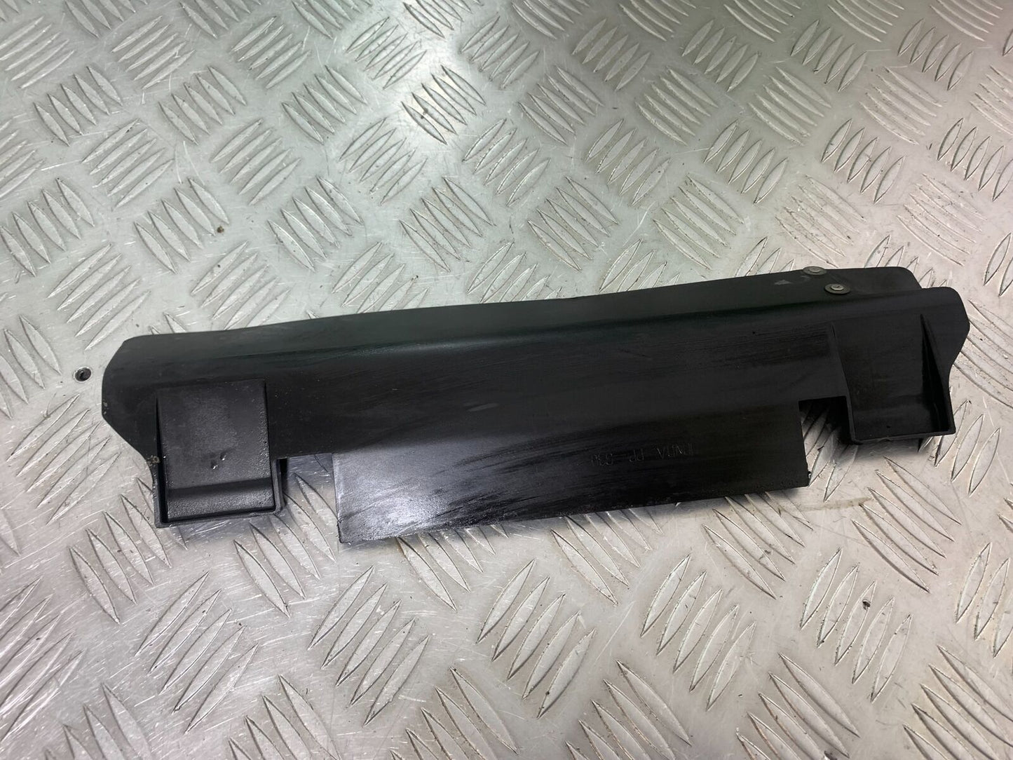 HONDA CBR1100 BLACKBIRD INFILL COVER  YEAR 1999-2005 (CMB1103)