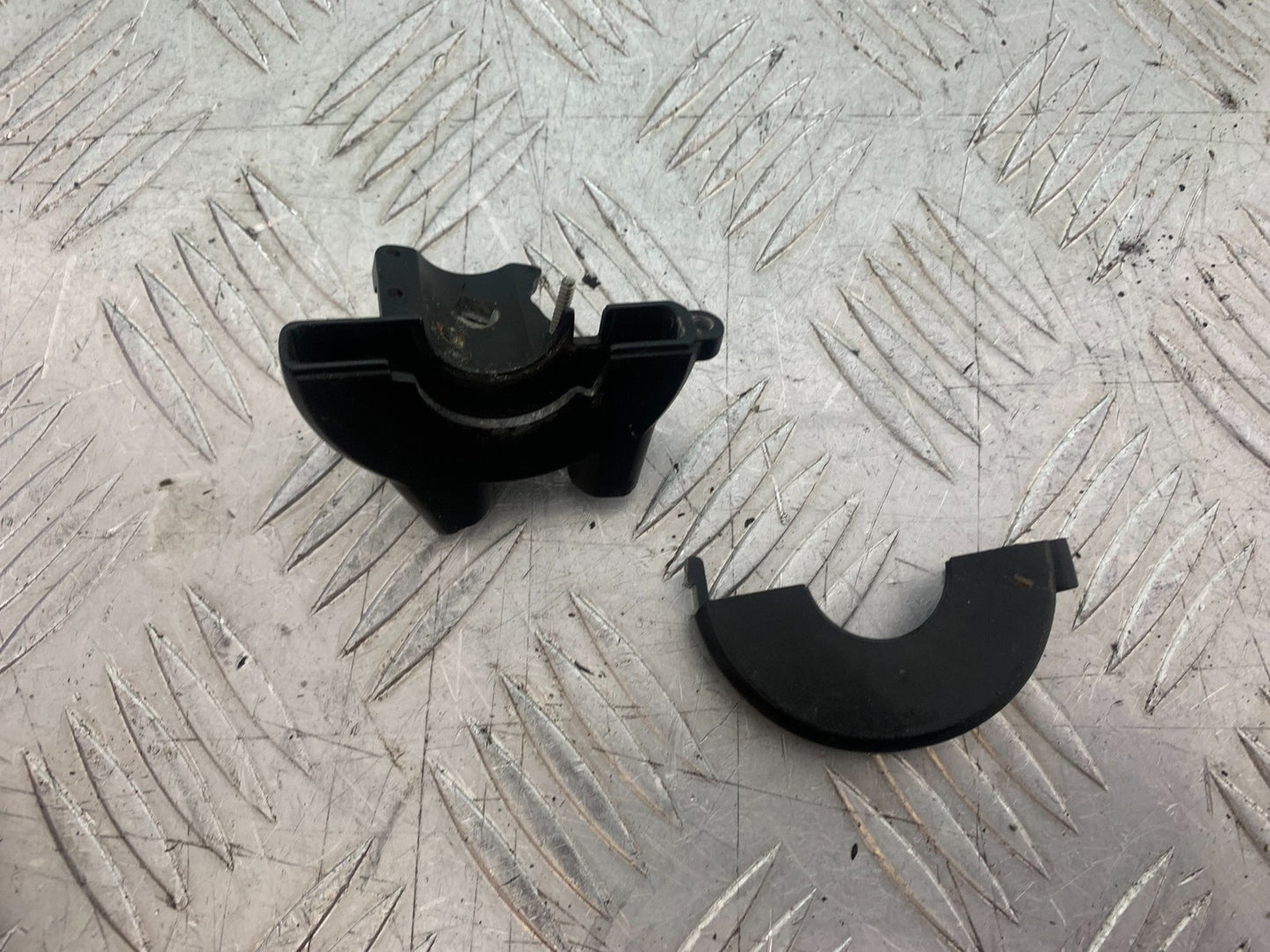 BMW K1300 S K 1300 S THROTTLE HOUSING   YEAR 2009-16 (CMB1216)