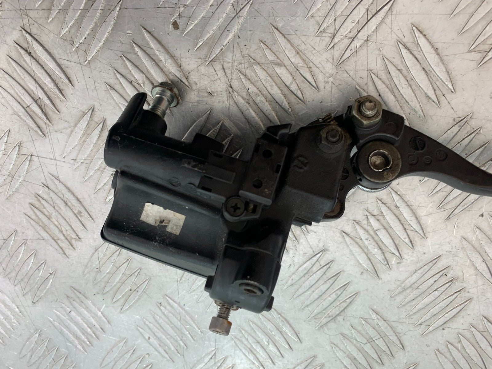 KAWASAKI ZZR1100 D CLUTCH MASTER CYLINDER  YEAR 1993-2001 (CMB1189)
