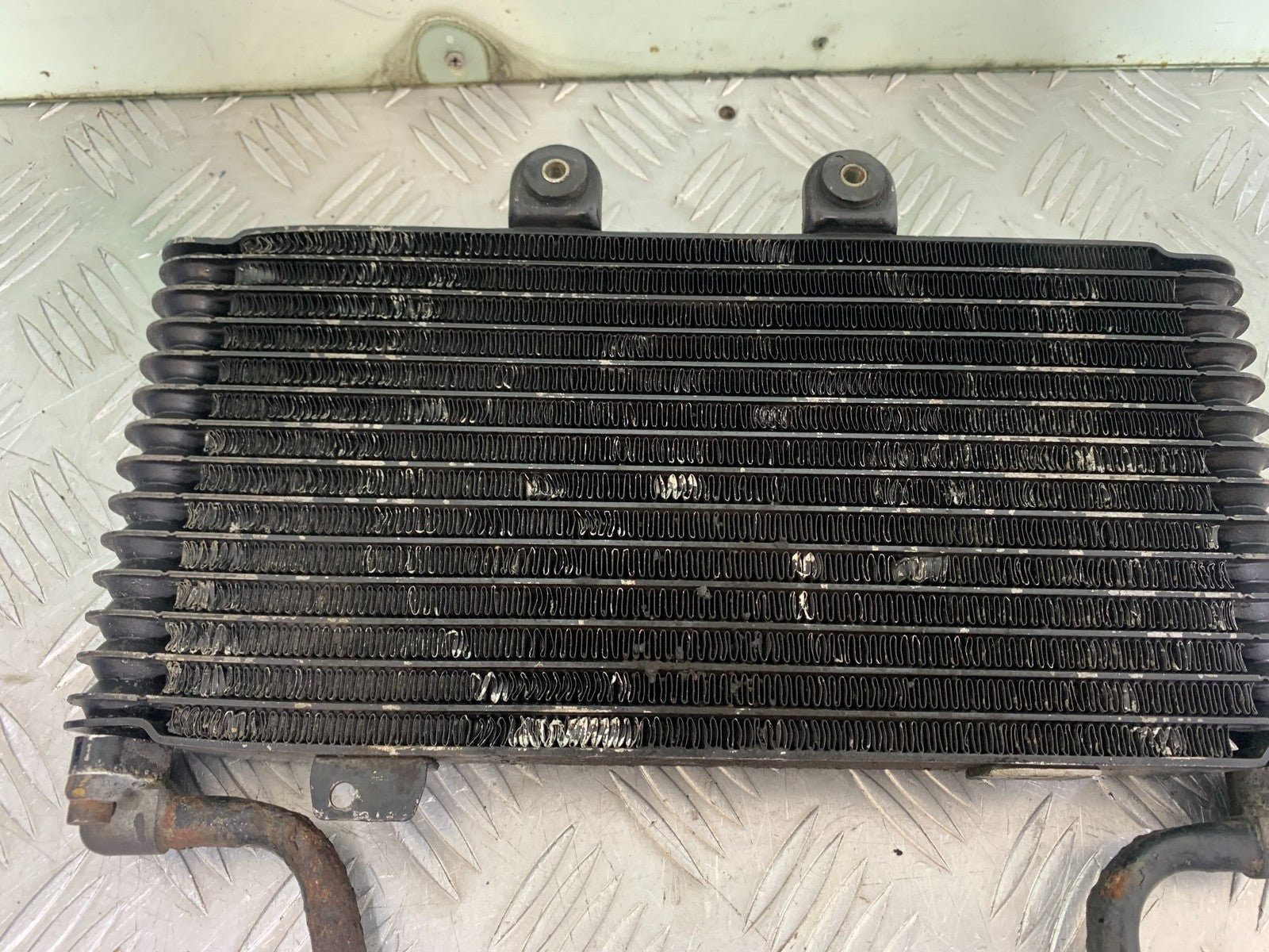 SUZUKI GSF1200 GSF 1200 BANDIT OIL COLLER AND LINES    YEAR 2001-2004 (CMB1188)