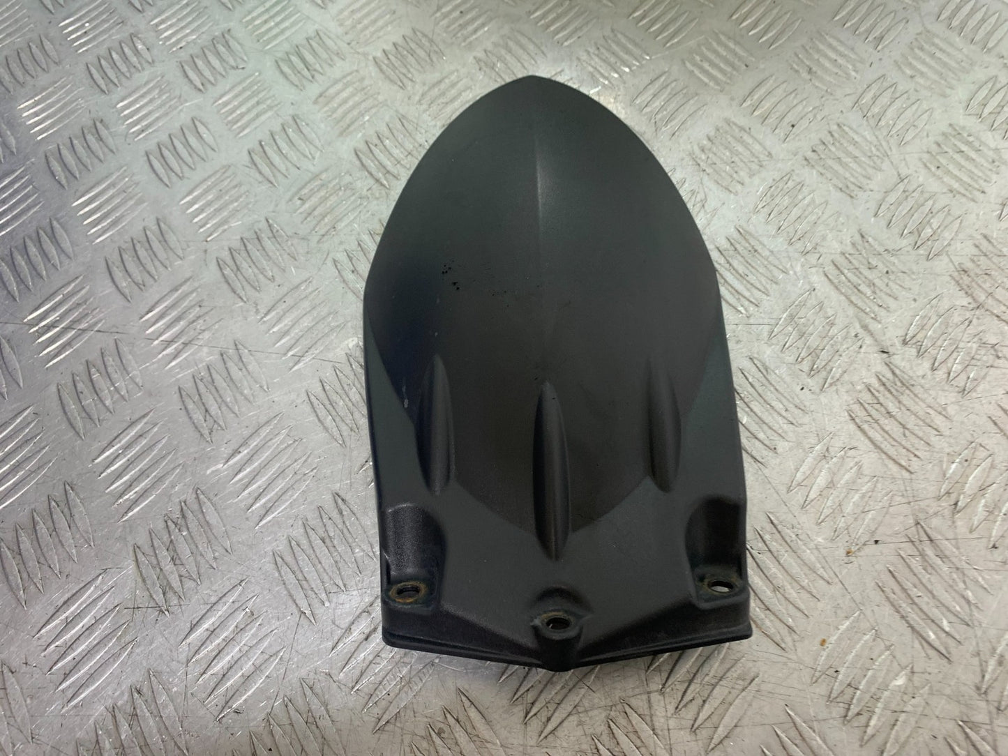 TRIUMPH 1050 SPEED TRIPLE HUGGER YEAR 2005-2007 (CMB1322)