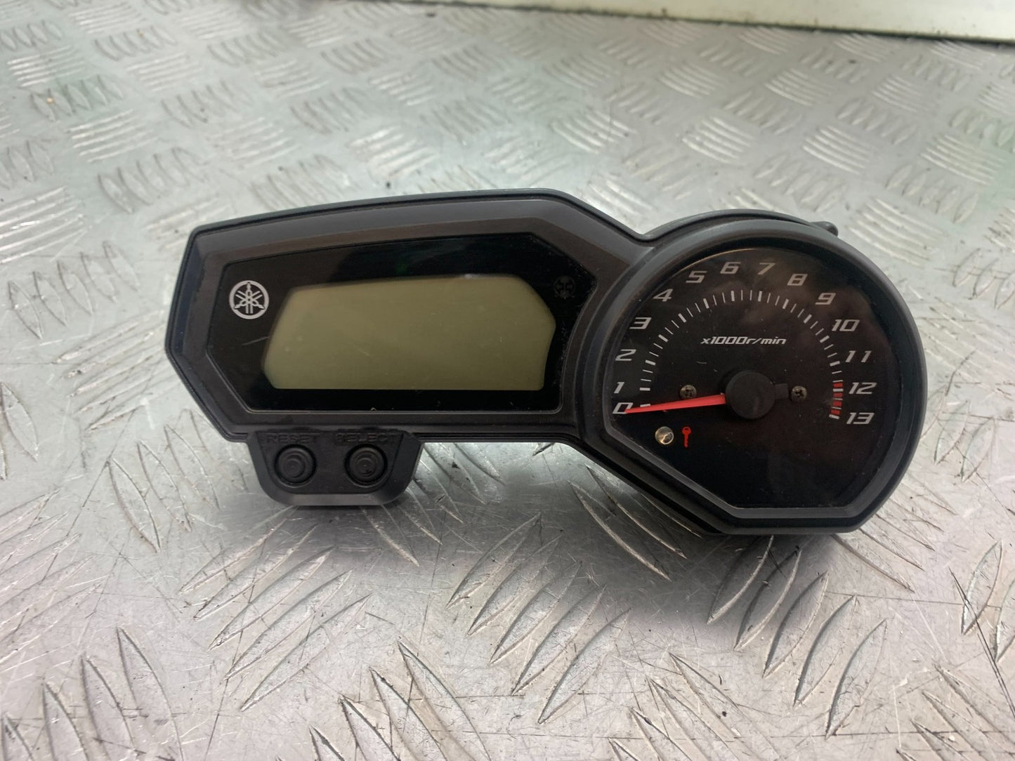 YAMAHA XJ6 XJ6-S CLOCKS SPEEDO DASH   YEAR 2009-2015  (CMB1212)