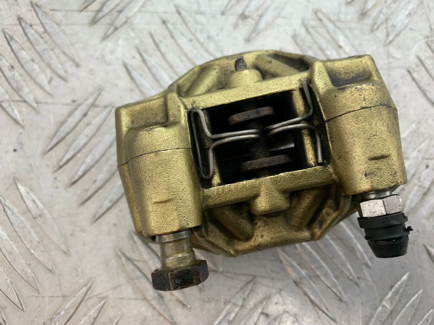 APRILIA RSV1000 RSV 1000 MILLE REAR CALIPER 1998- 2003 (CMB1184)