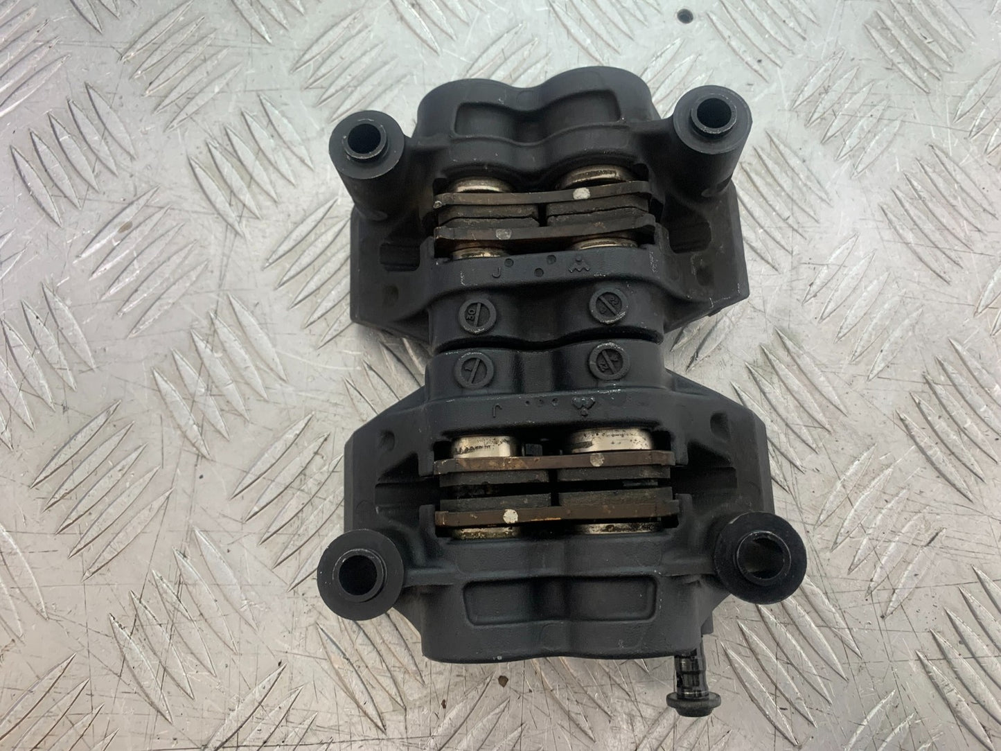 YAMAHA YZF R7 FRONT CALIPERS  YEAR 2022-2025 (CMB1255)