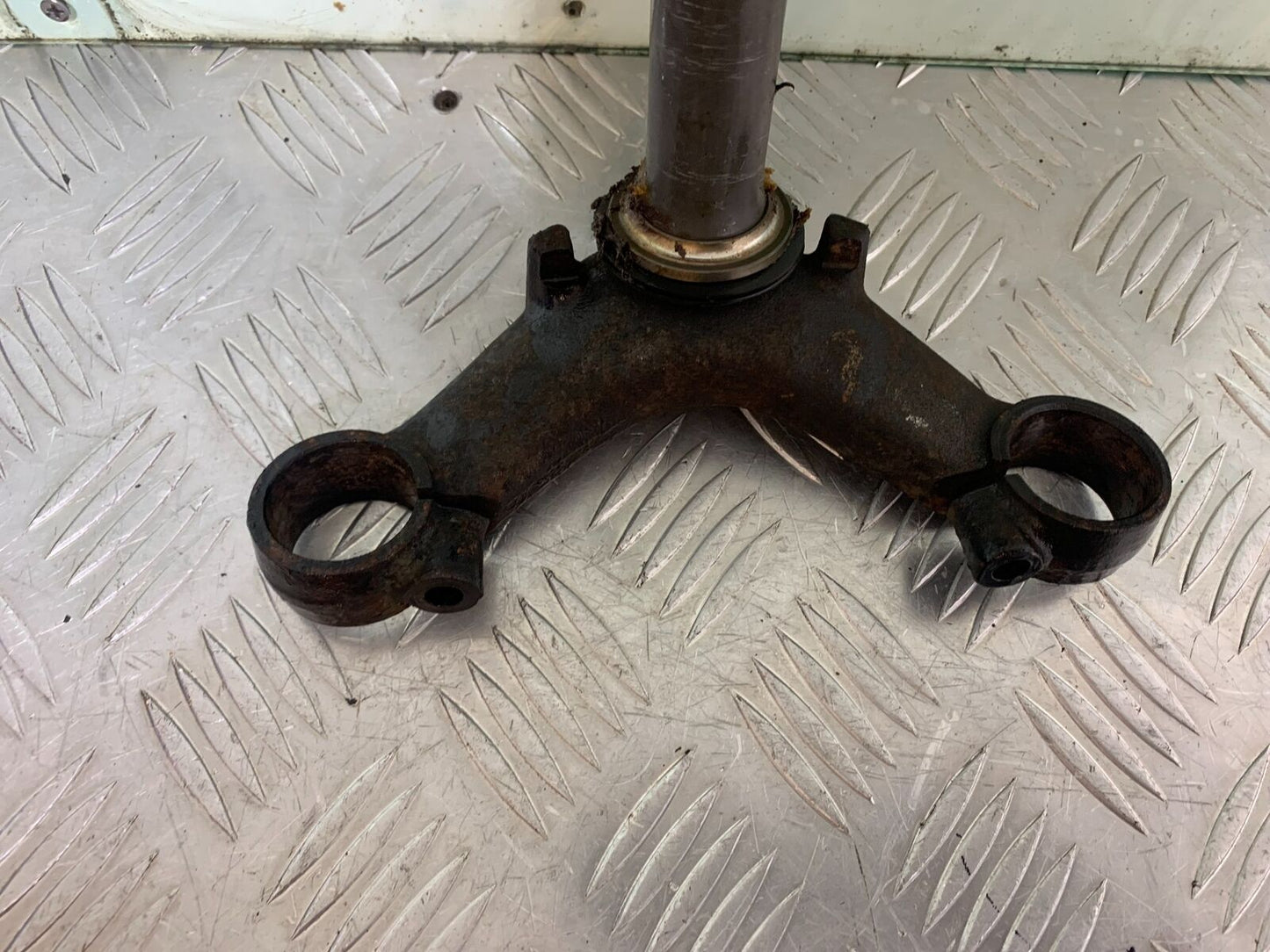 HONDA CX500 CX 500 BOTTOM YOKE   YEAR 1978-81 (CMB1079)