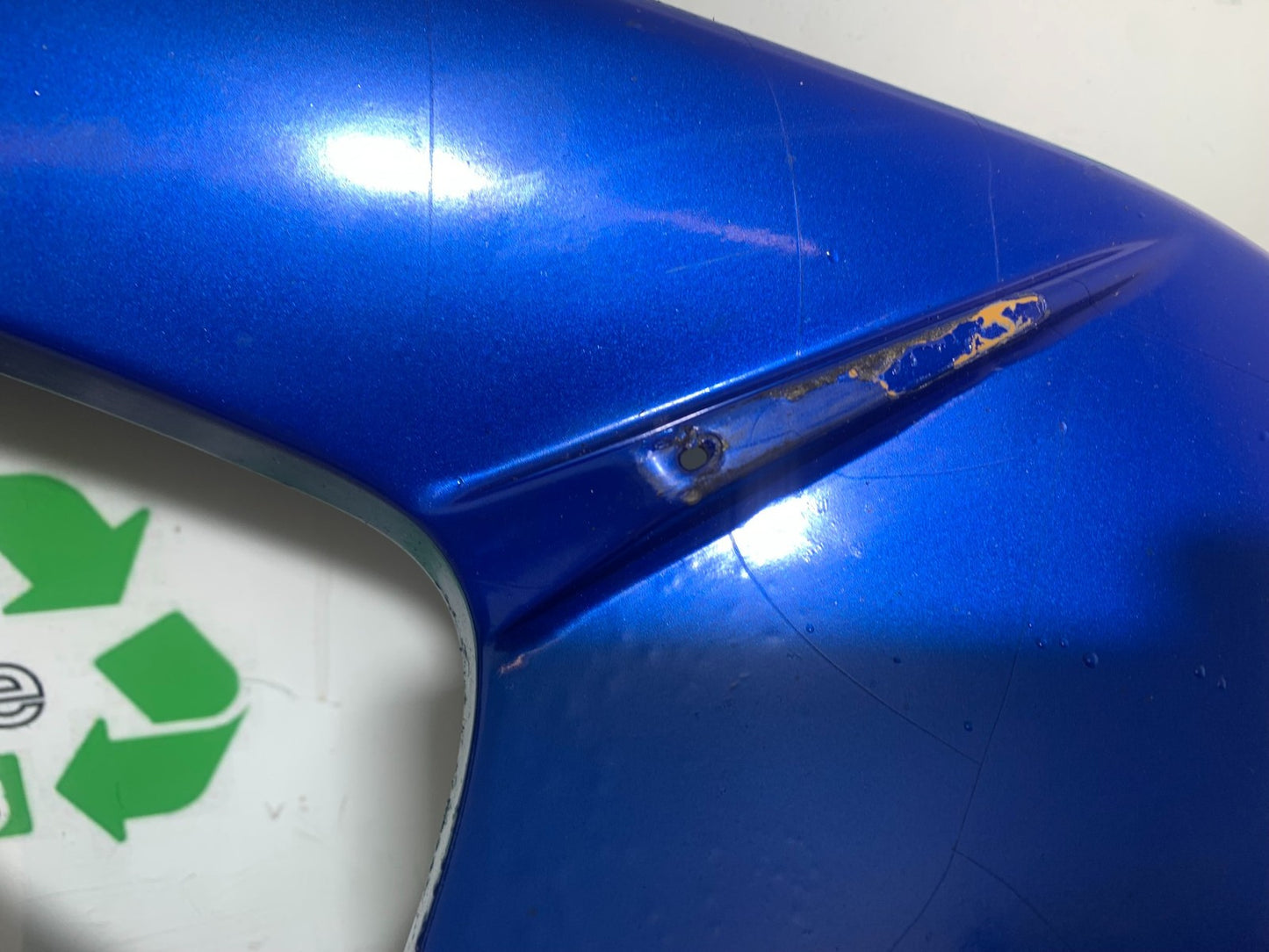 TRIUMPH 1050 SPRINT ST LEFT FAIRING PANEL   YEAR 2004-2007 (CMB1197)