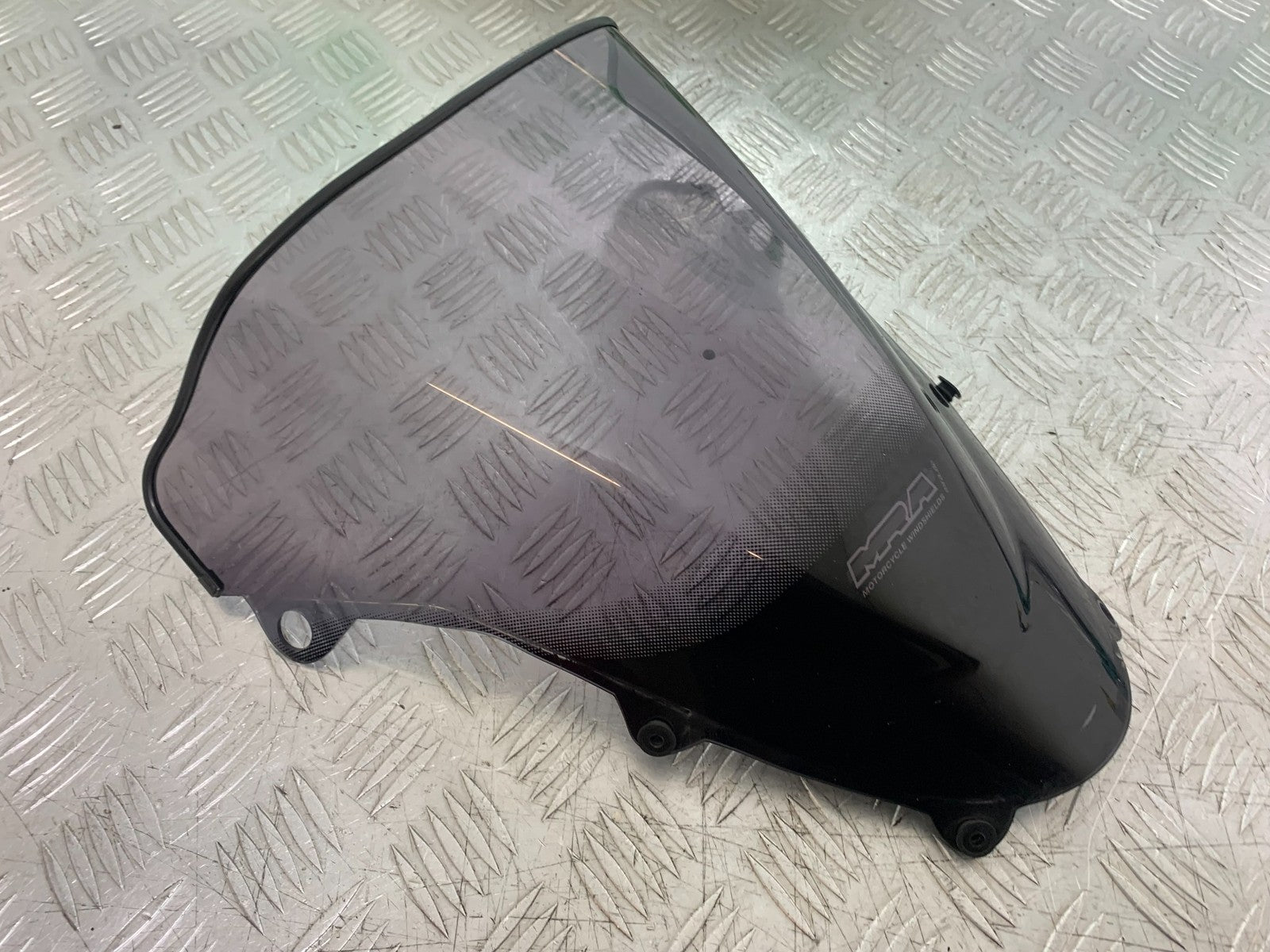 SUZUKI SV1000 SV 1000 SCREEN  YEAR 2003-2007 (CMB1293)