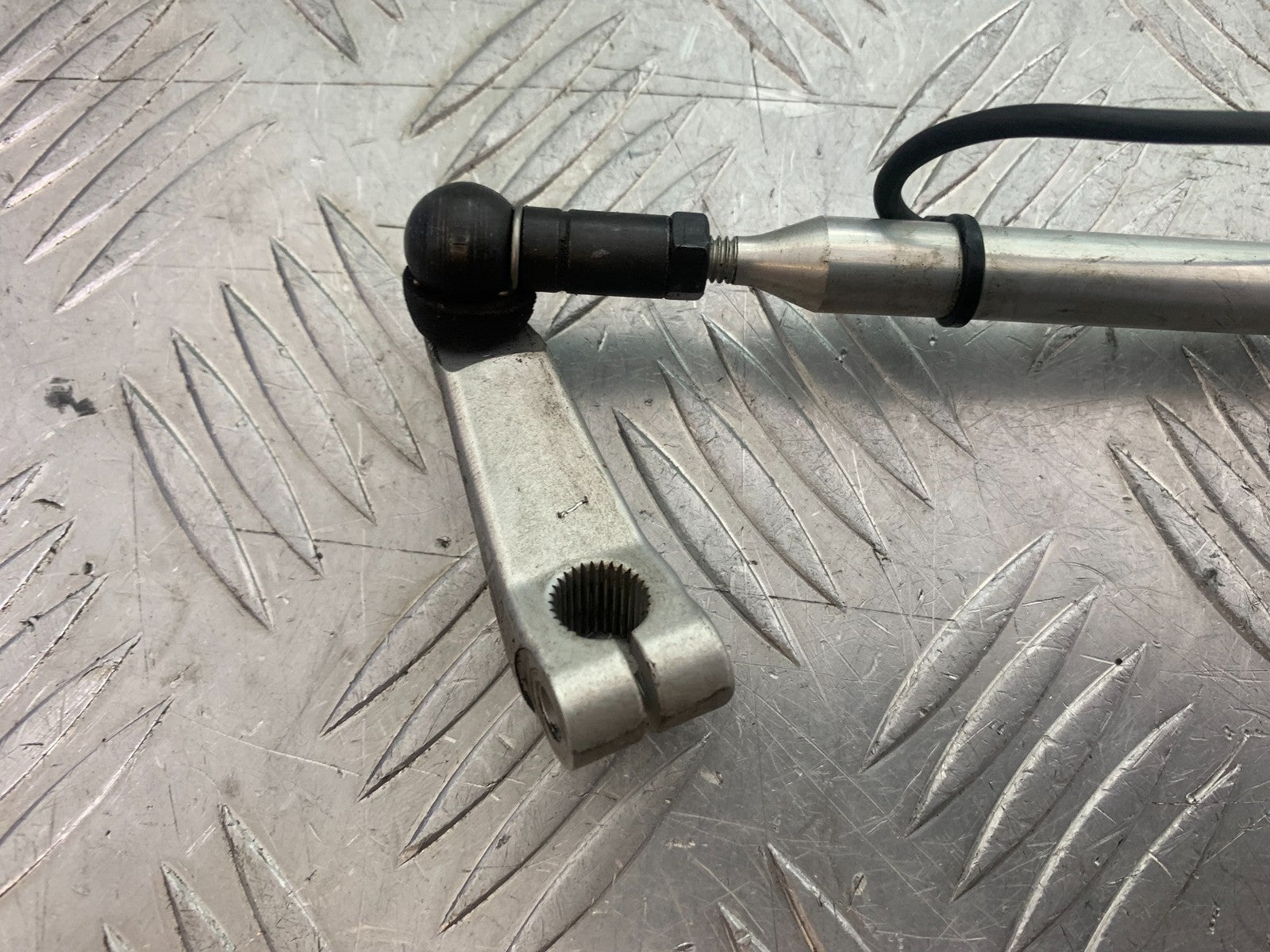 TRIUMPH 675 STREET TRIPLE QUICK SHIFTER    2013-2016 (CMB1186)