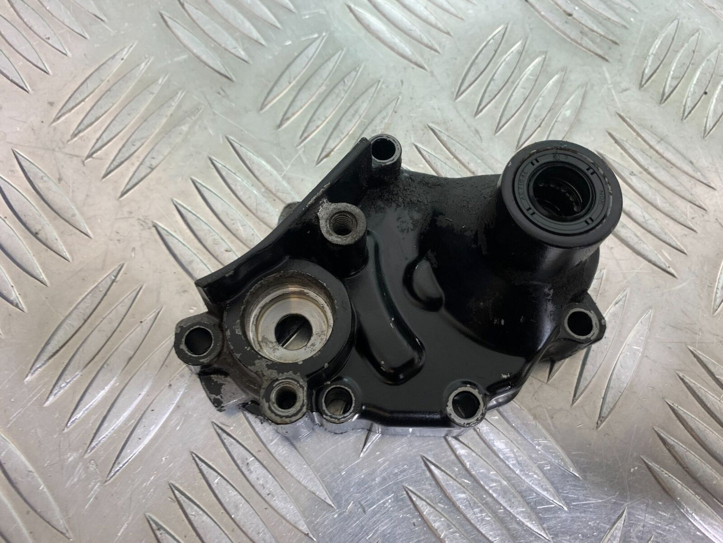 KAWASAKI NINJA 650 GEAR SHAFT COVER   YEAR 2017-2019 (CMB1018)