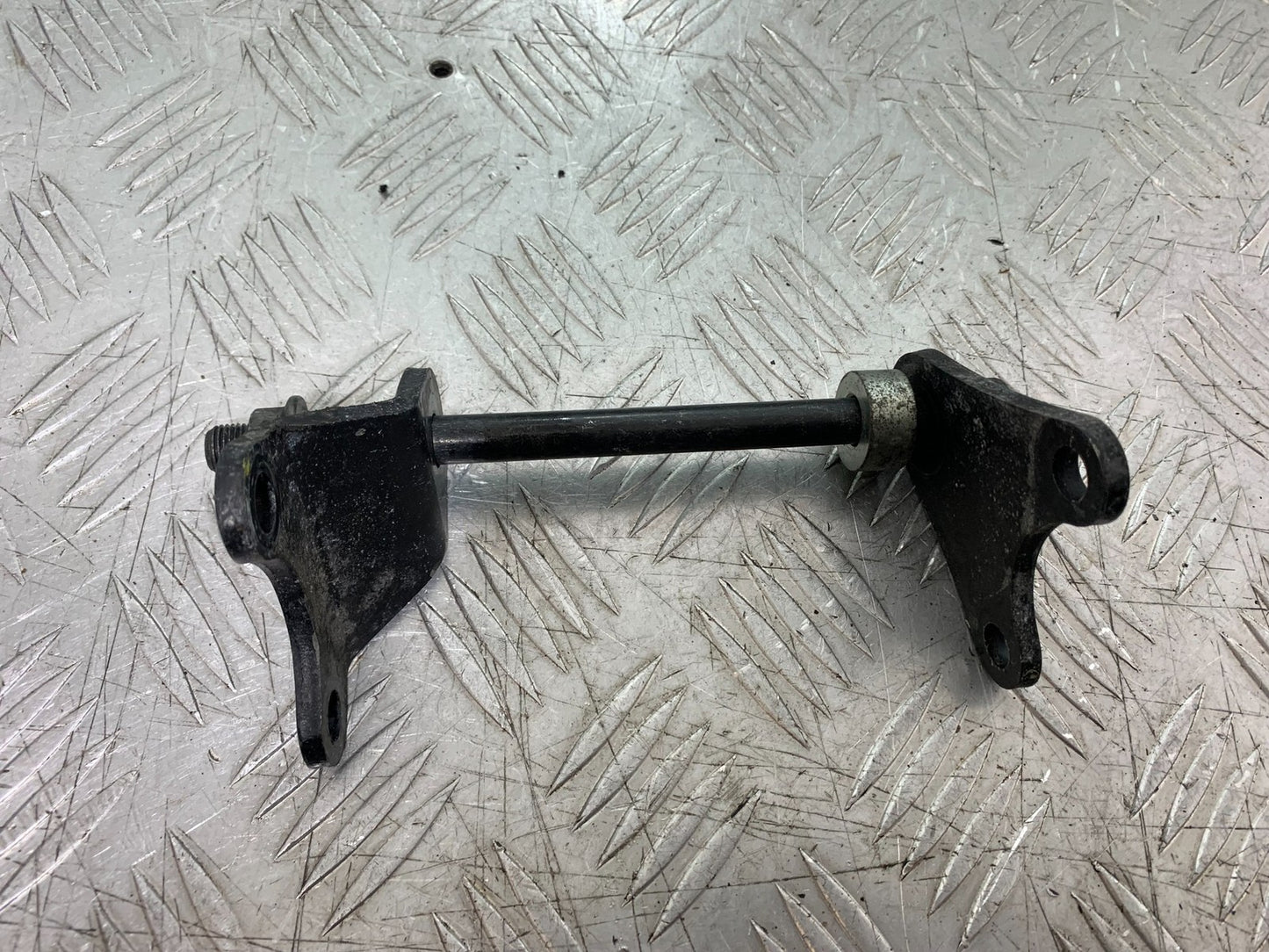 HONDA CBF600 CBF 600 ENGINE BRACKET    YEAR 2004 -07 (CMB1247)