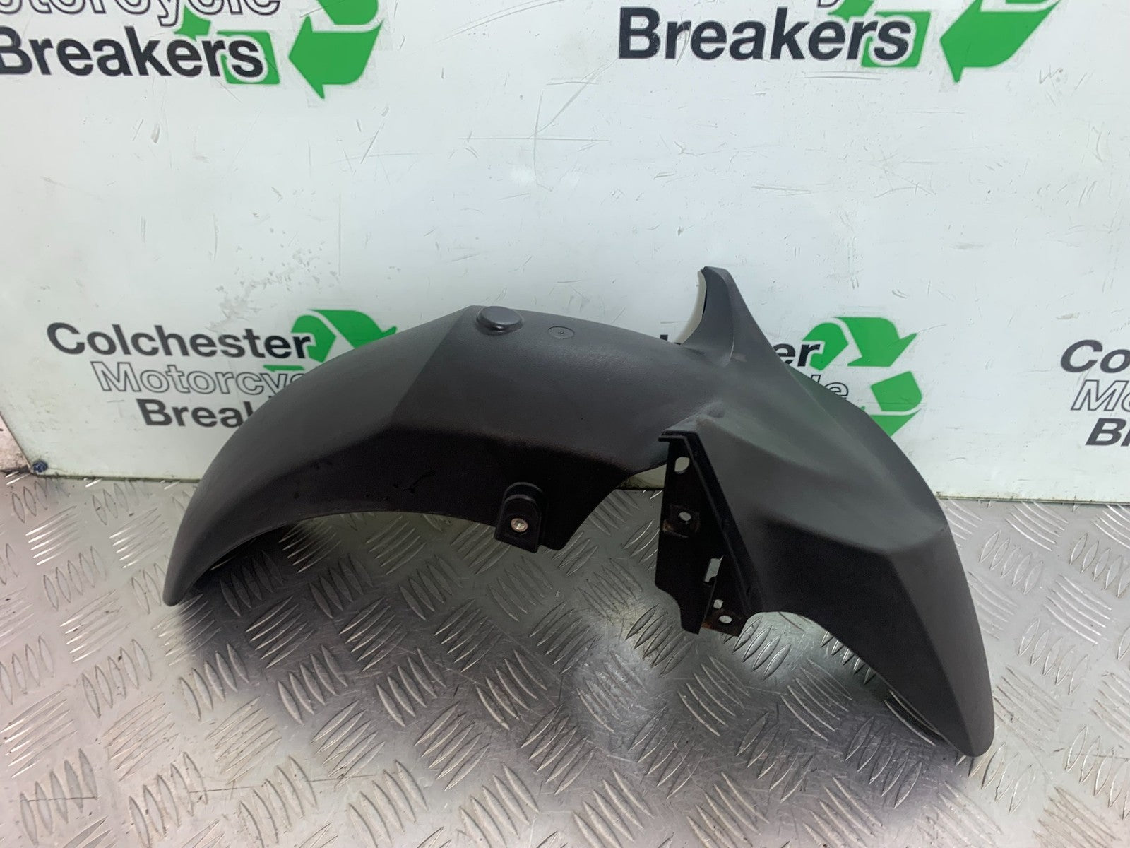 YAMAHA XMAX 300 FRONT MUDGUARD   YEAR 2017-2020 (CMB1218)
