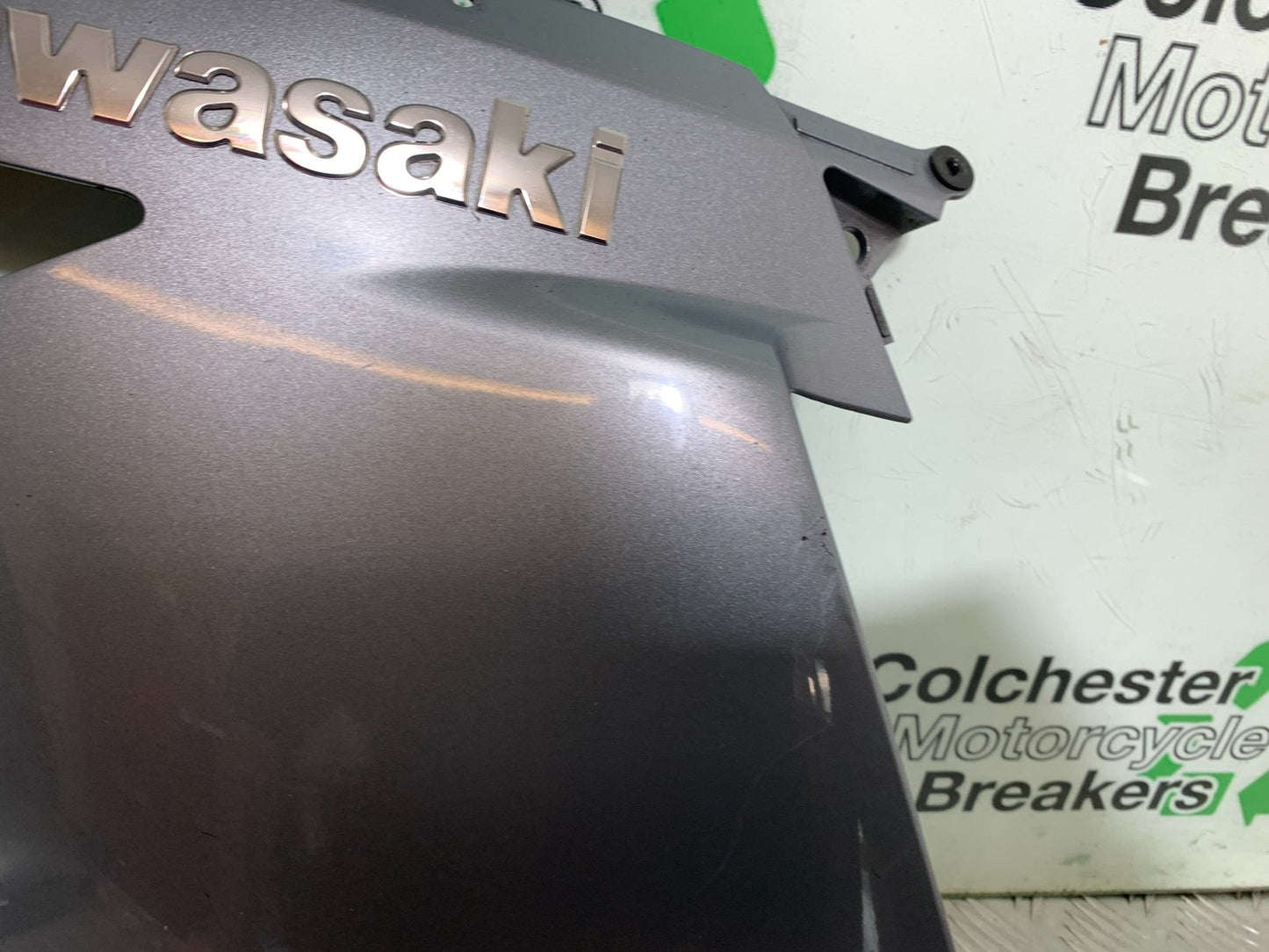 KAWASAKI GTR1400 GTR 1400 LEFT FAIRING PANEL   YEAR 2007-2009 (CMB1306)