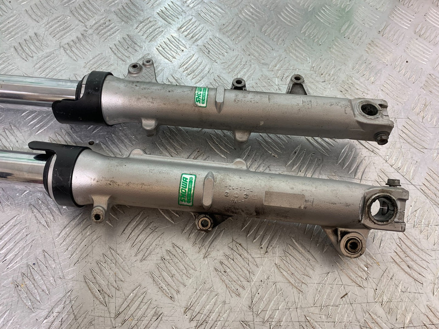 HONDA VFR800 VFR 800 V-TEC FORKS  YEAR 2002 -09 (CMB1296)