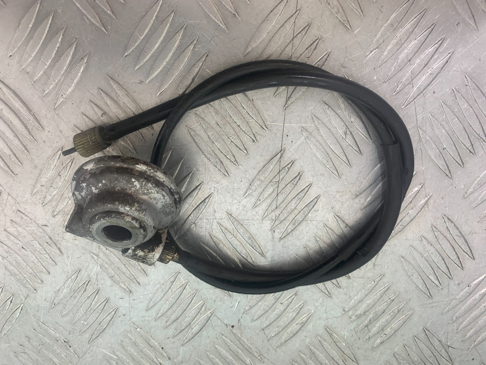 PIONEER XF250 SPEEDO DRIVE AND CABLE  YEAR 2009 (CMB1143)