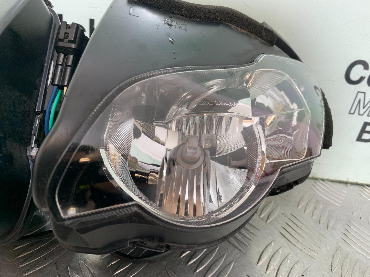 HONDA CBR1000 RR CBR1000RR FIREBLADE HEADLIGHT 2008-2011 (CMB1179)