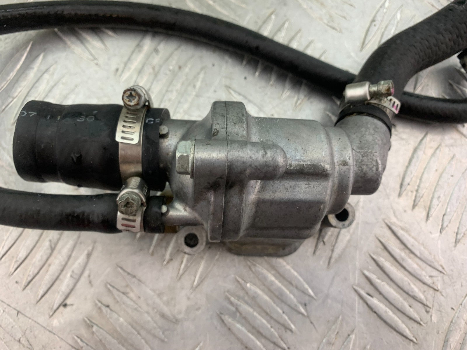 HONDA CBR1000 RR CBR 1000RR FIREBLADE THERMOSTAT 2008-2011 (CMB1179)