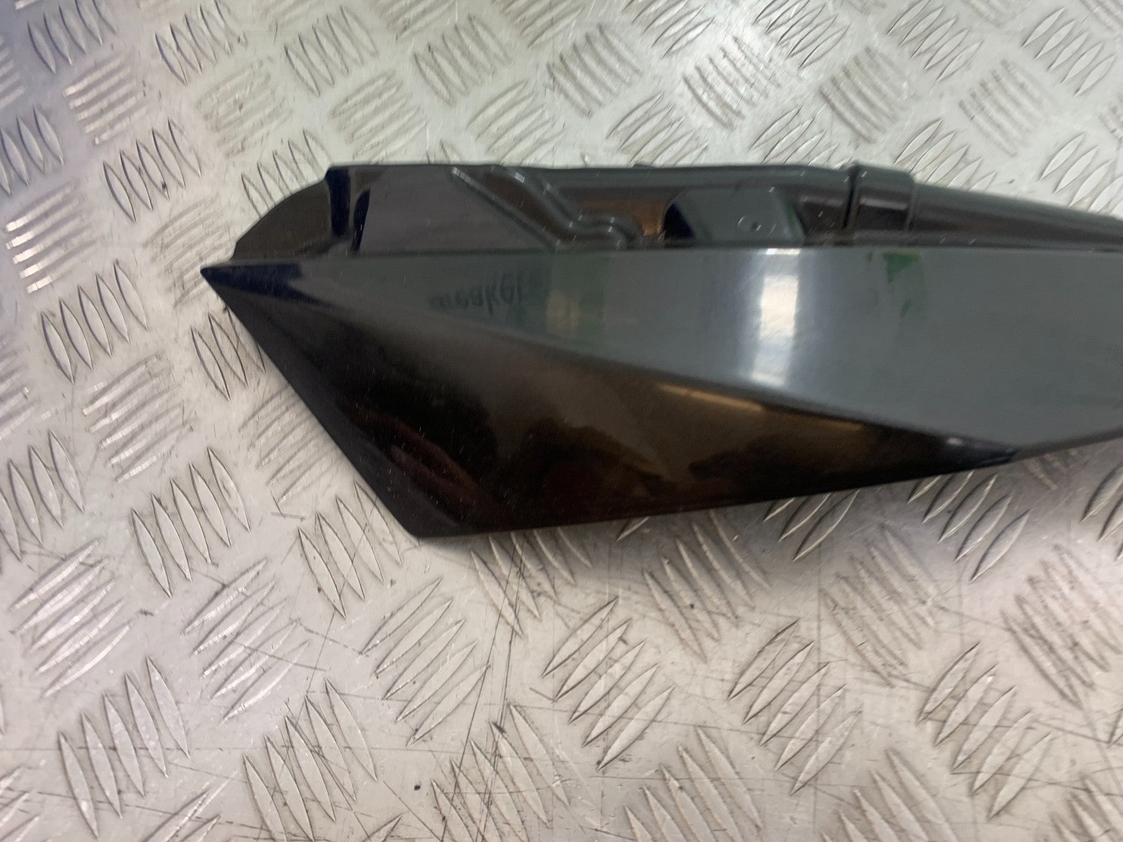 KTM 990 SUPER DUKE LEFT SEAT PANEL YEAR 2007-2011  (CMB1207)