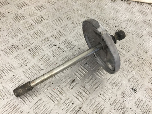 PEUGEOT GEOPOLIS 125 FRONT WHEEL SPINDLE  YEAR 2011  (STOCK 887)