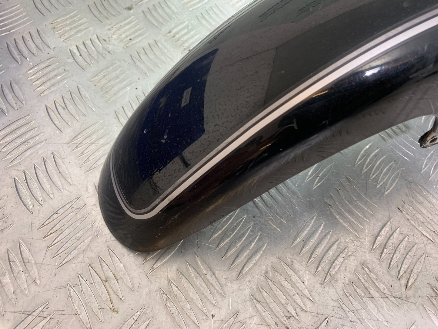 YAMAHA YBR125 CUSTOM FRONT MUDGUARD  YEAR 2008-2016 (CMB1192)
