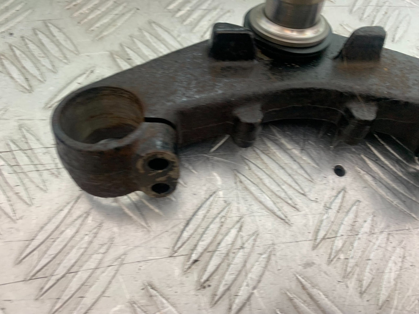 HONDA XL125 VARADERO BOTTOM YOKE  YEAR 2001-2006  (CMB1210)