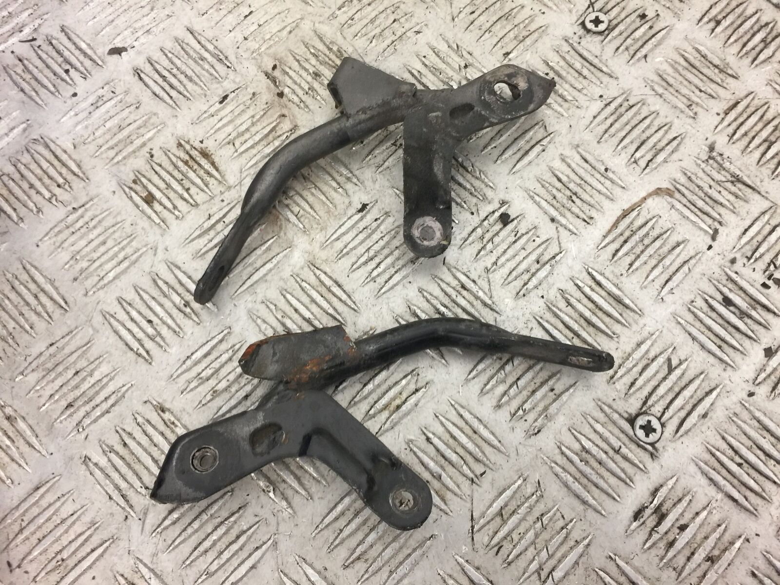 YAMAHA FZR1000 FZR 1000 GENESIS FAIRING BRACKETS   (STOCK 433)