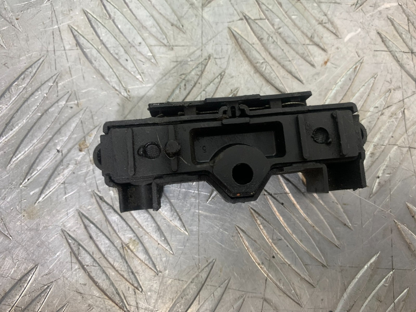 HONDA ST1100 PAN EUROPEAN FUSE BOX  YEAR 1993-2001 (CMB1195)