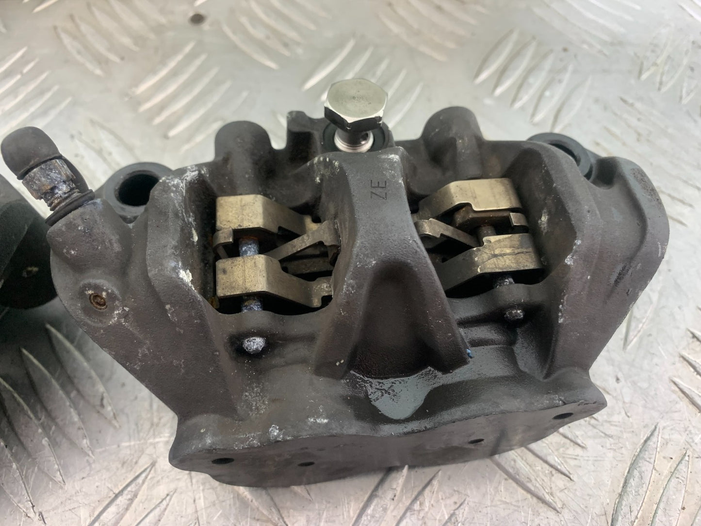 HONDA CBR1000 RR CBR 1000RR FIREBLADE FRONT BRAKE CALIPERS 2008-2011 (CMB1179)