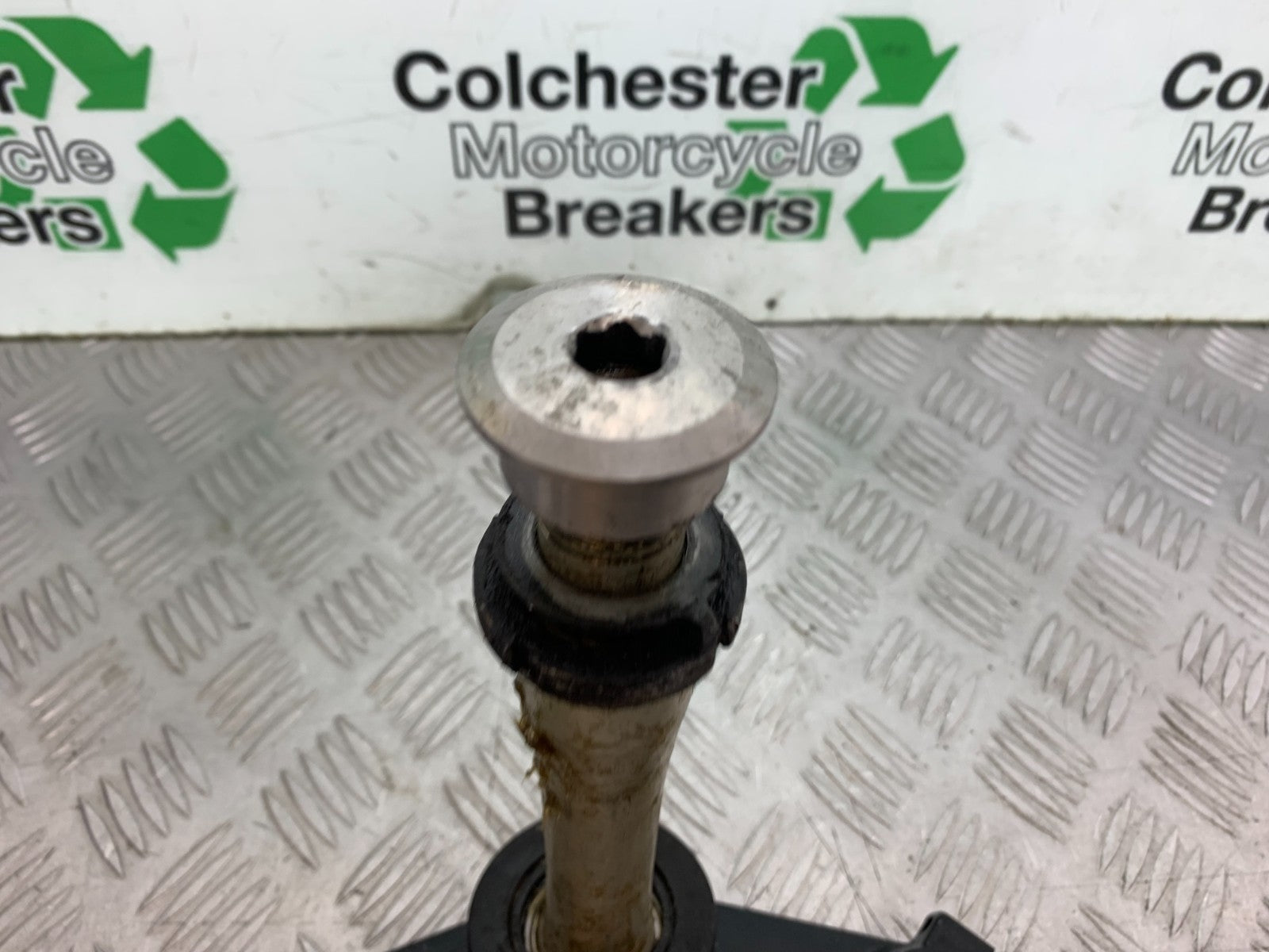 KAWASAKI ZX9R ZX9 R BOTTOM YOKE YEAR 1998-1999 (CMB1329)