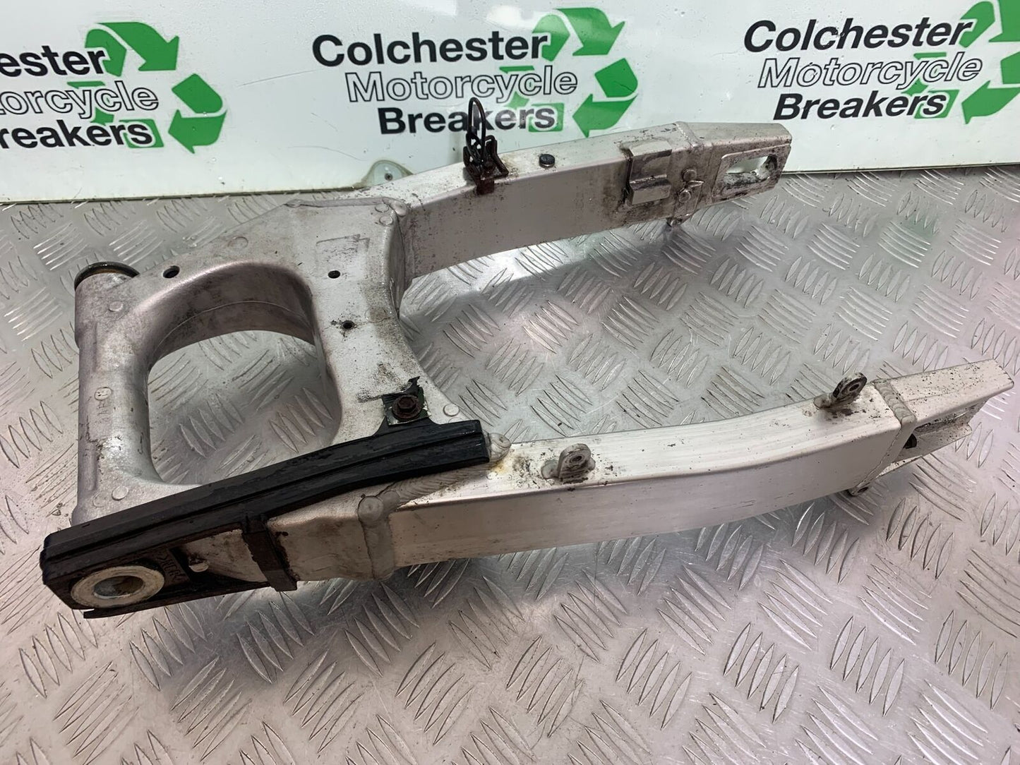 SUZUKI SV1000 SV 1000 K4 SWINGARM YEAR 2003-2007 (CMB1042)
