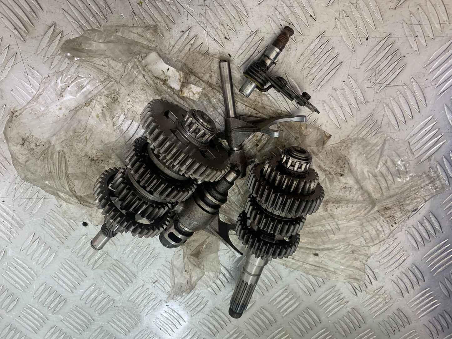 KAWASAKI VN1500 CLASSIC GEAR BOX   YEAR 1999 -2006 (CMB1166)
