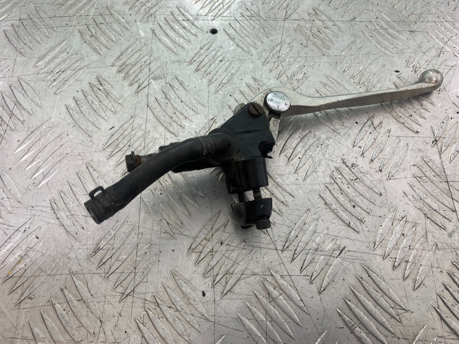 KAWASAKI ZX9R ZX9 C FRONT BRAKE MASTER CYLINDER  YEAR 1998-99 (CMB1213)