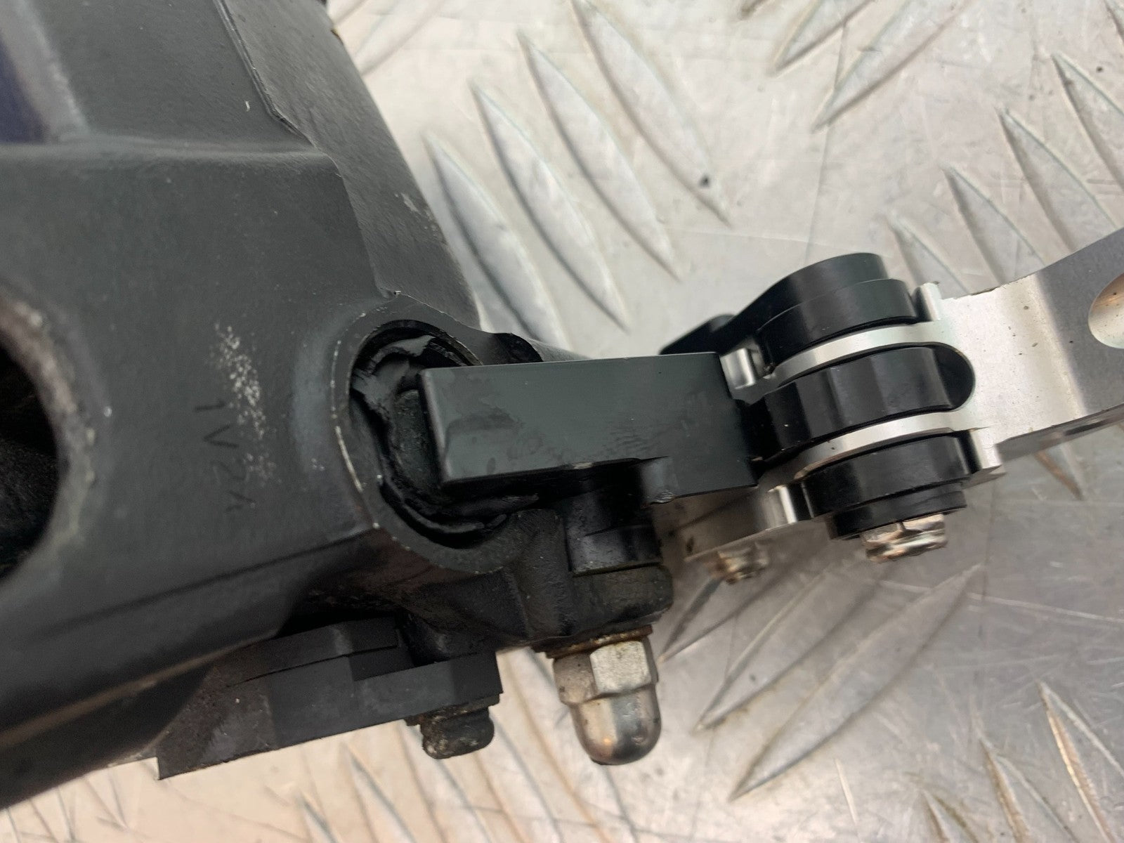 SUZUKI GSF1200 GSF 1200 BANDIT FRONT MASTER CYLINDER   YEAR 2001-2004 (CMB1188)