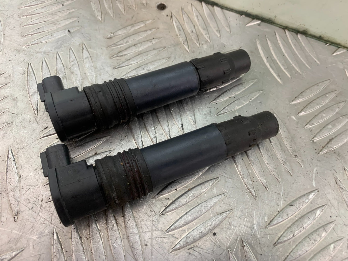 KTM 690 DUKE R LC4 IGNITION COILS YEAR 2012-2015  (CMB1180)