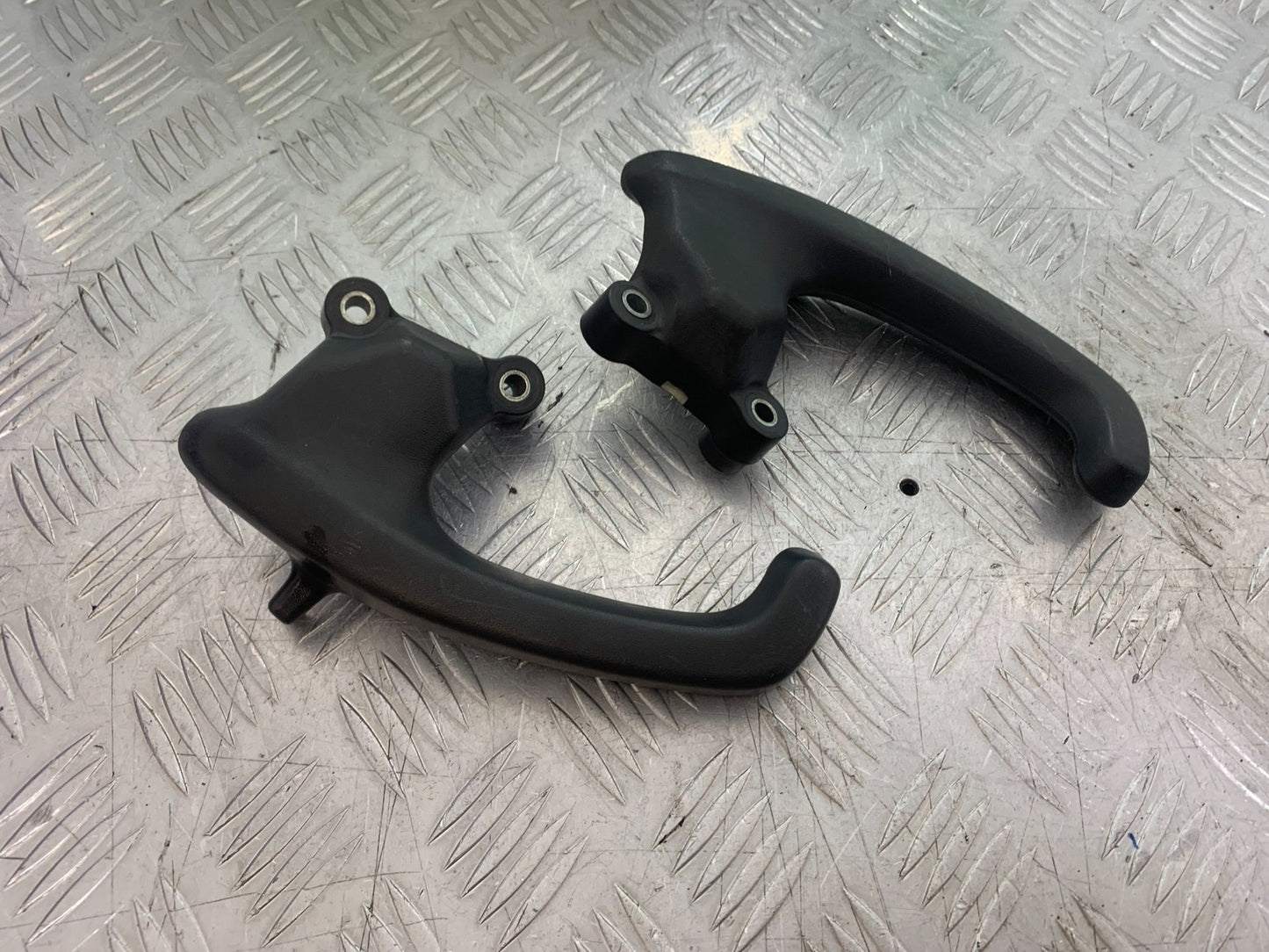 HONDA VFR800 PRE V-TEC GRAB RAILS   YEAR 1998-2001 (CMB1233)