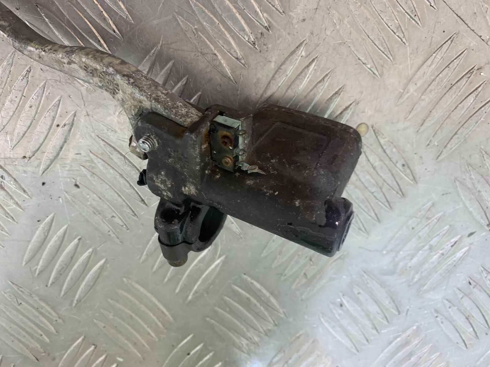APRILIA RS50 RS 50 FRONT MASTER CYLINDER    YEAR 1996-1998 (CMB1132)