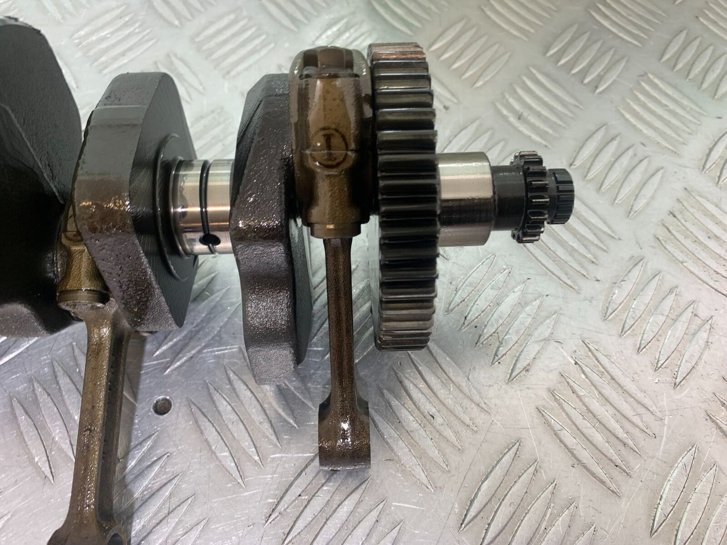 KAWASAKI ZX9R ZX9 C CRANKSHAFT  YEAR 1998-99 (STOCK 903)