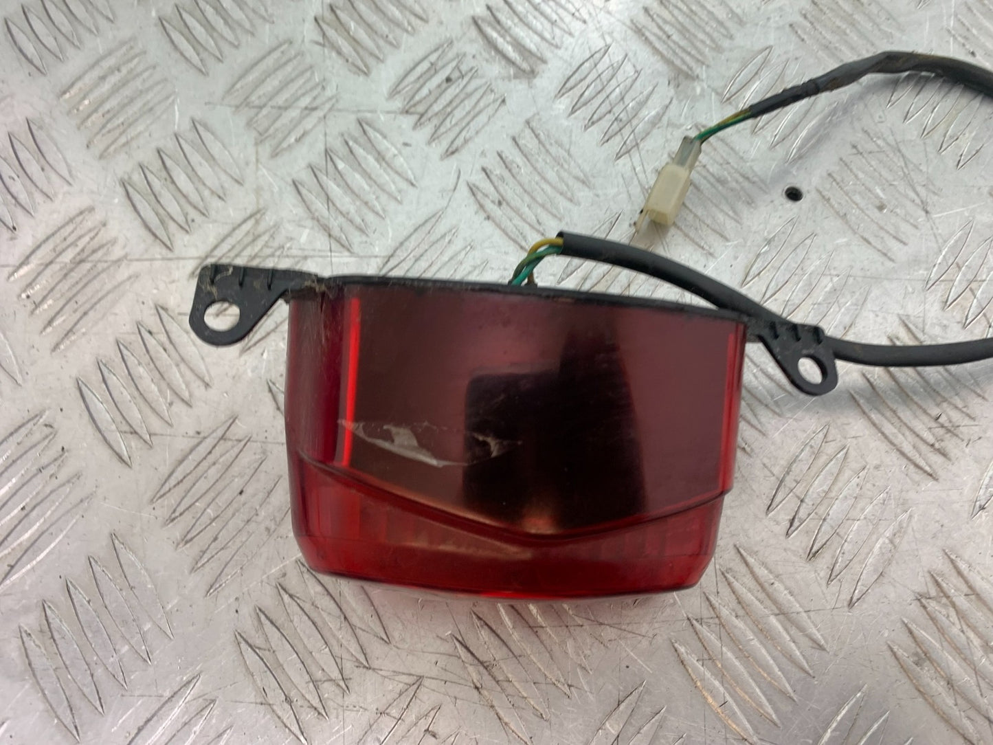 HONDA CBF125 CBF 125 REAR LIGHT YEAR 2009-14 (CMB1182)