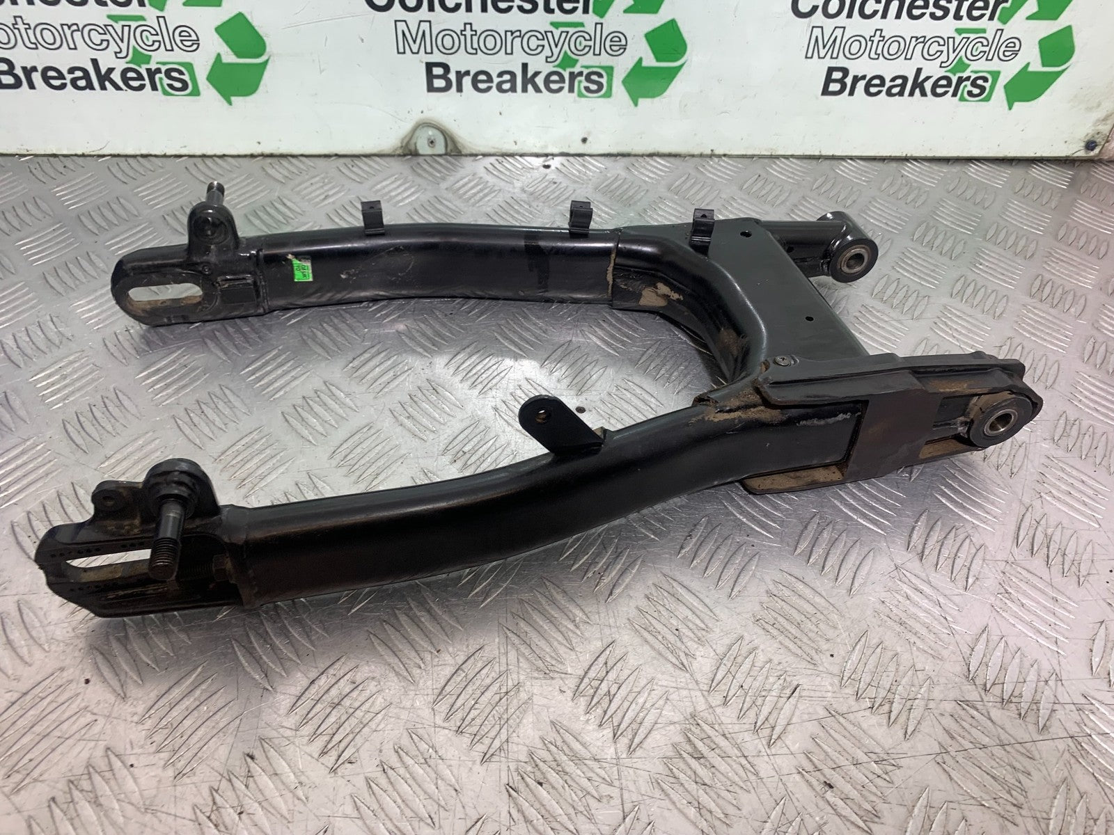 BSA 650 GOLD STAR SWINGARM YEAR 2022-2025 (CMB1262)