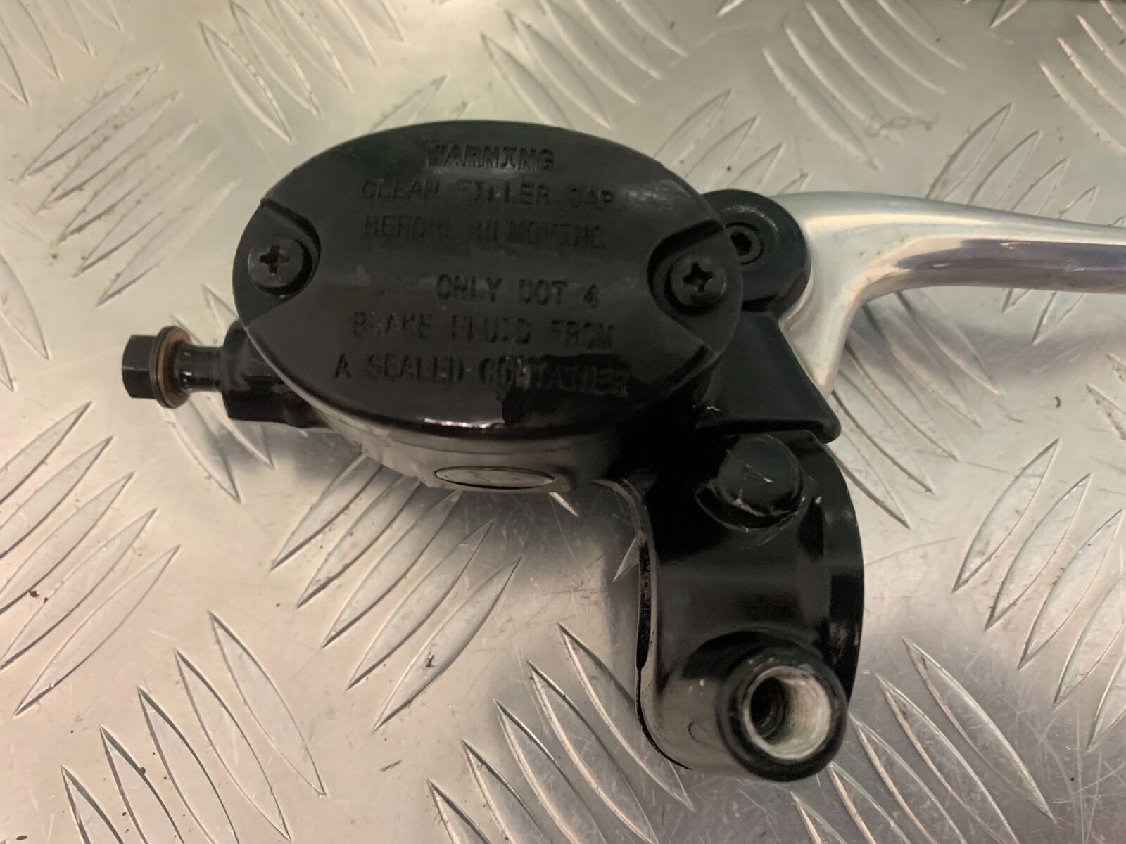 ROYAL ENFIELD 350 CLASSIC FRONT MASTER CYLINDER  YEAR 2022 (STOCK 967)