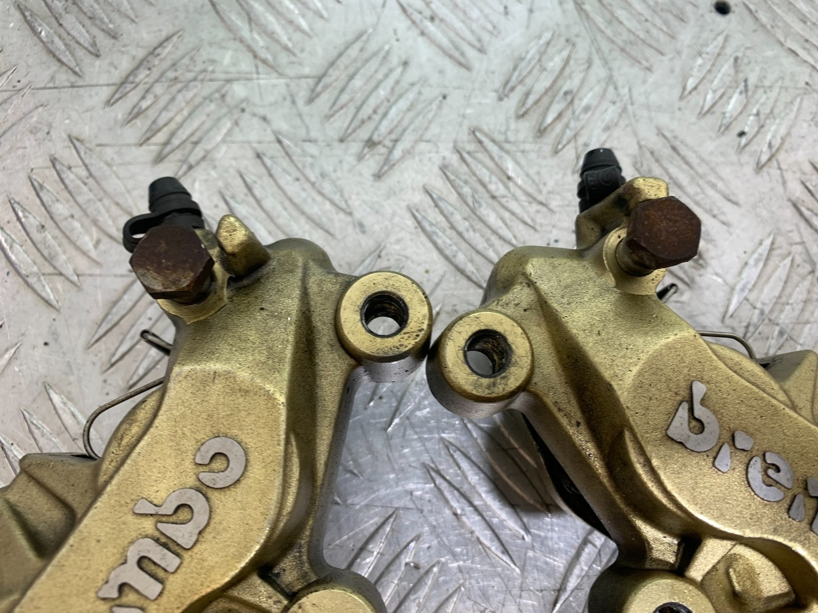 APRILIA RSV1000 RSV 1000 MILLE FRONT CALIPERS 1998- 2003 (CMB1184)