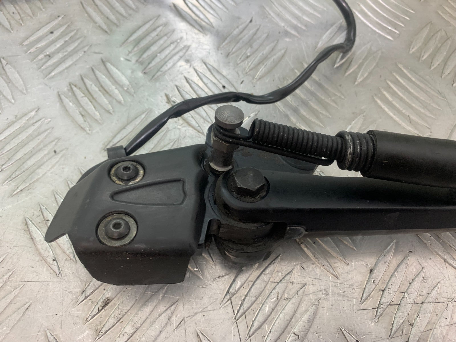 APRILIA TUONO 1000 V4R SIDE STAND AND BRACKET   YEAR 2011-13  (CMB1331)