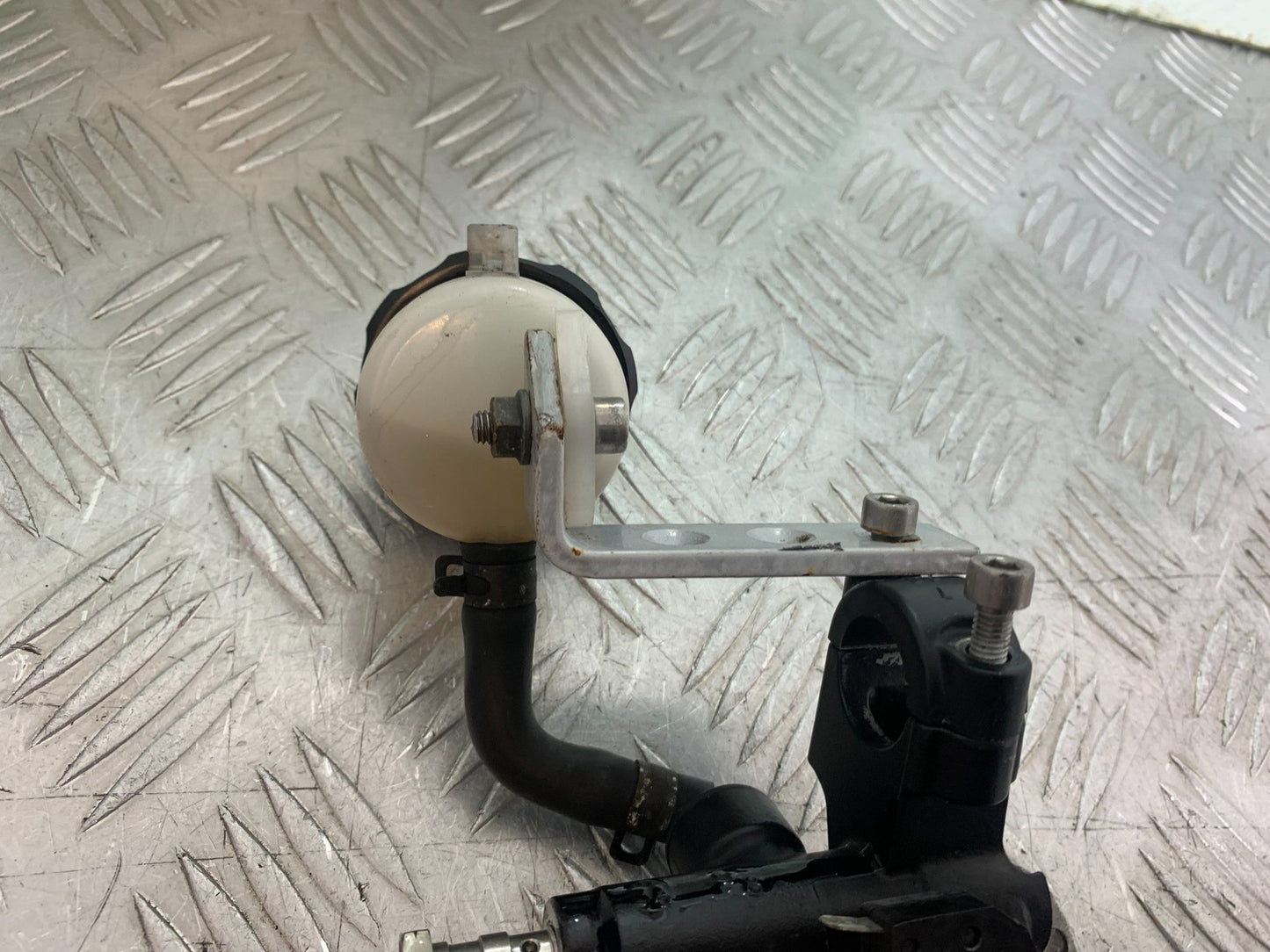 SUZUKI SV1000 SV 1000 S FRONT MASTER CYLINDER  YEAR 2003-2007 (CMB1293)