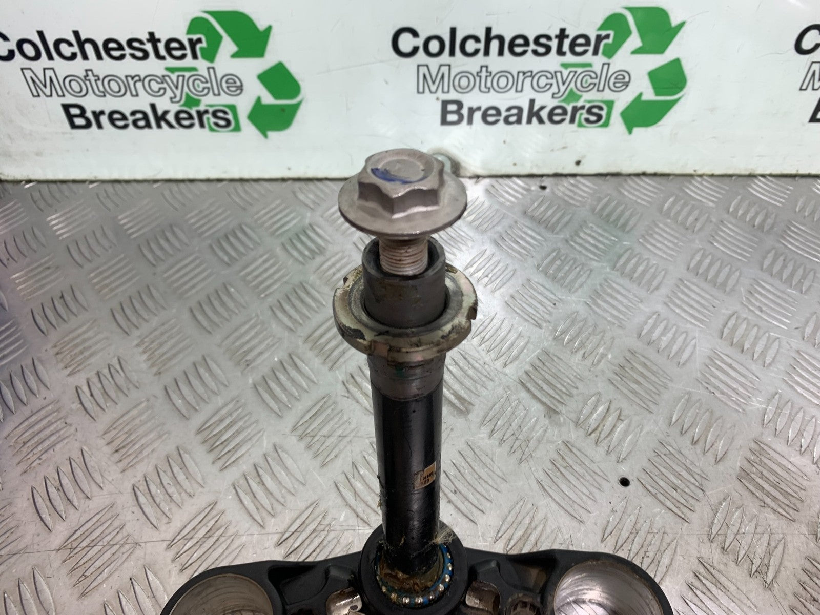 KTM 125 DUKE BOTTOM YOKE  YEAR 2018-2023 (CMB1185)