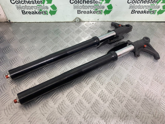TRIUMPH 675 STREET TRIPLE RX FORKS   2015- 2017 (CMB1299)