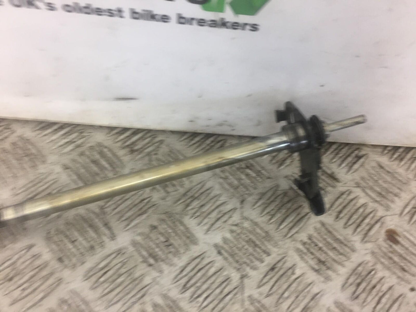 KAWASAKI ZX12R ZX12 R GEAR SHAFT  YEAR 2001