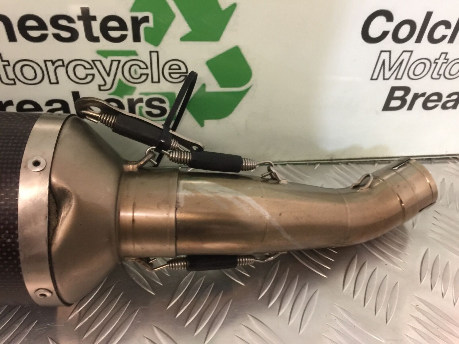 KAWASAKI ZX10R ZX10 R AKRAPOVIC SILENCER  YEAR 2004-2005 (STOCK 932)