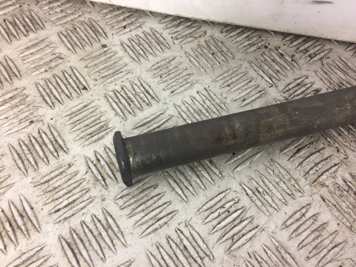 SUZUKI GSXR1000 GSXR 1000 K7 K8 REAR WHEEL SPINDLE YEAR 2008