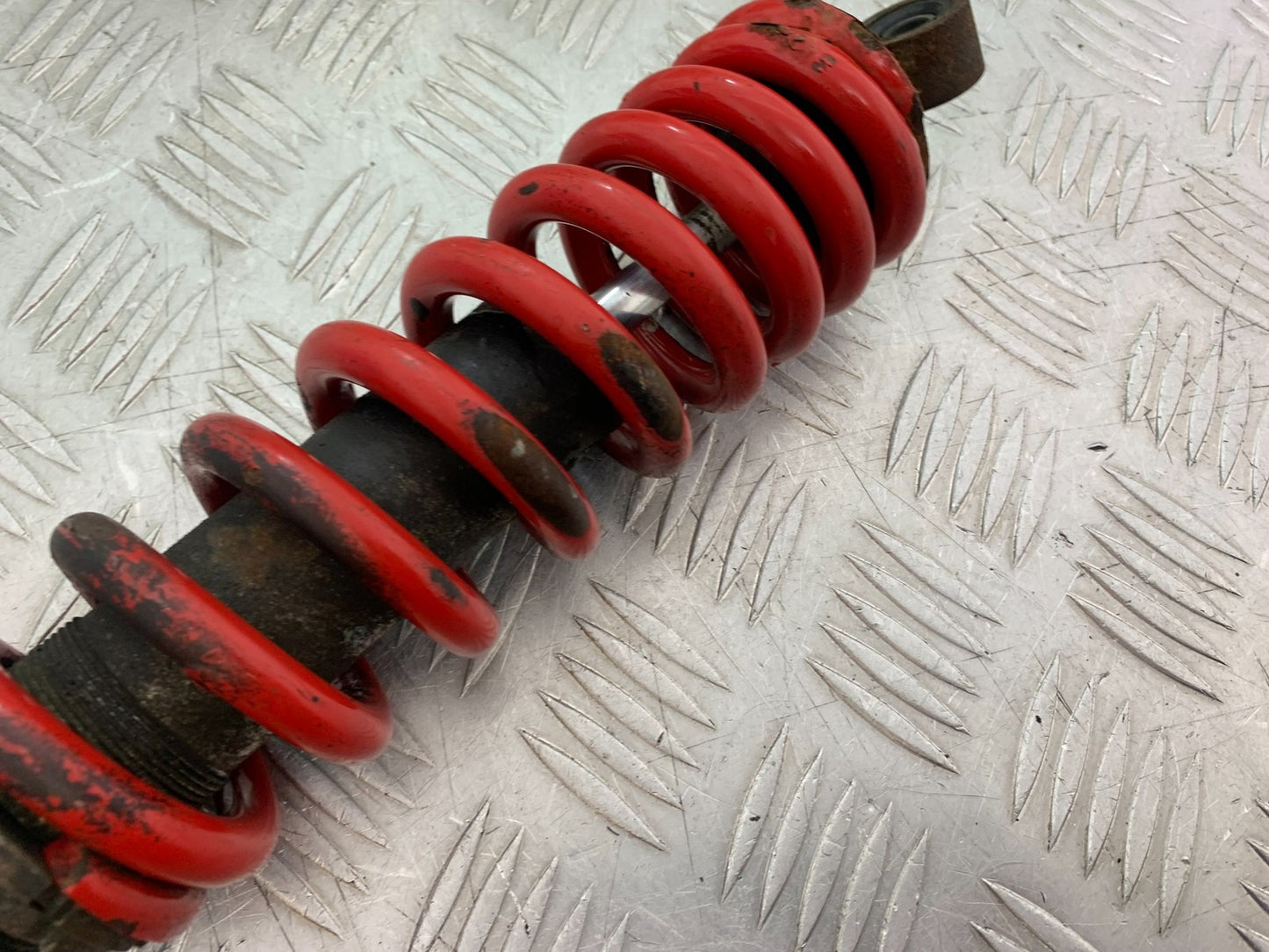 QINGQI QM125 GY-2B REAR SHOCK  YEAR 2016 (CMB1228)