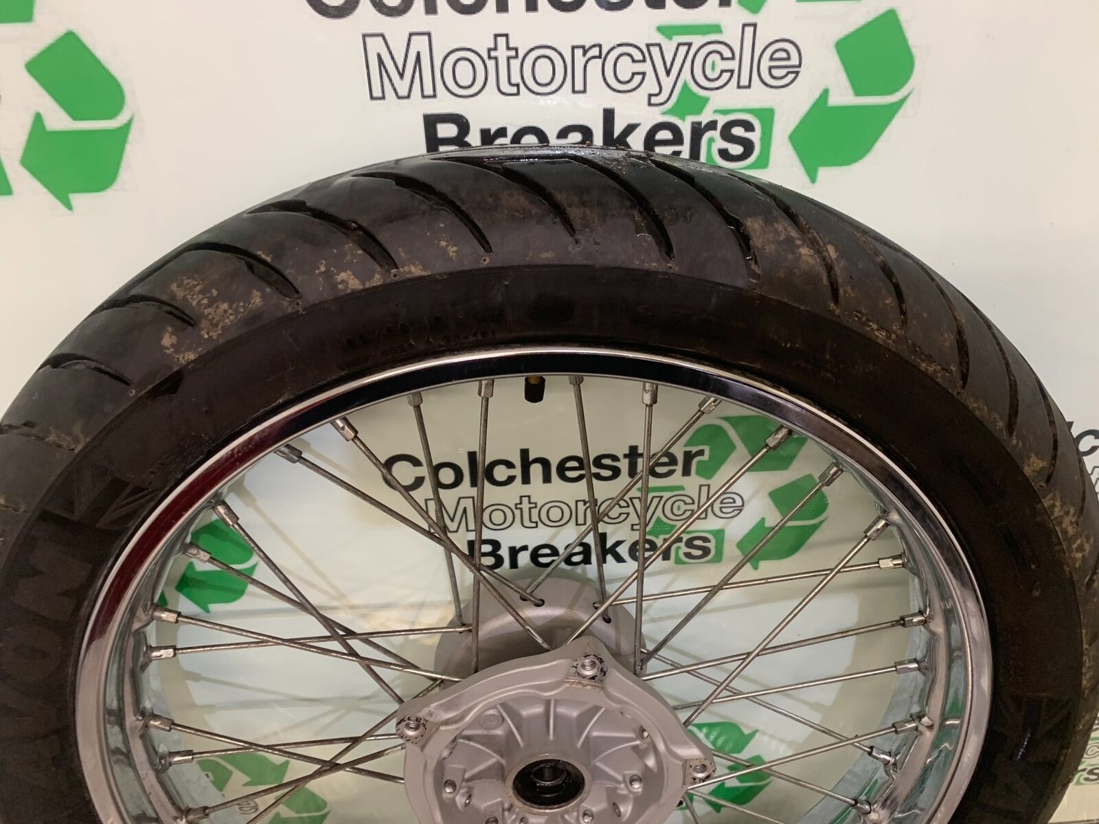 ROYAL ENFIELD 350 CLASSIC FRONT WHEEL  YEAR 2022 (STOCK 967)